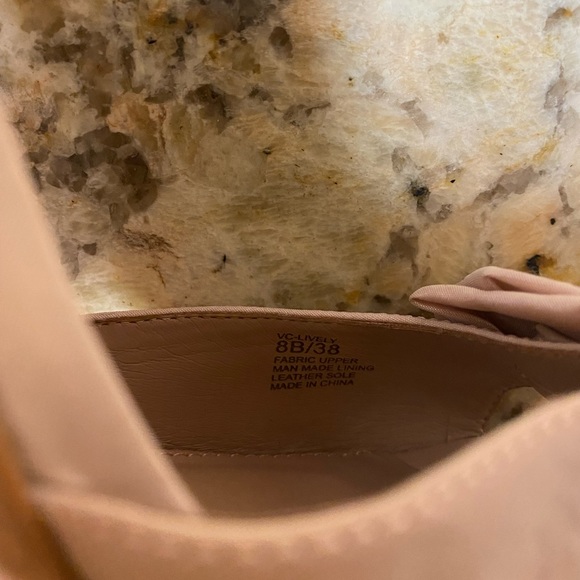 Vince Camuto Lively - Picture 5 of 6